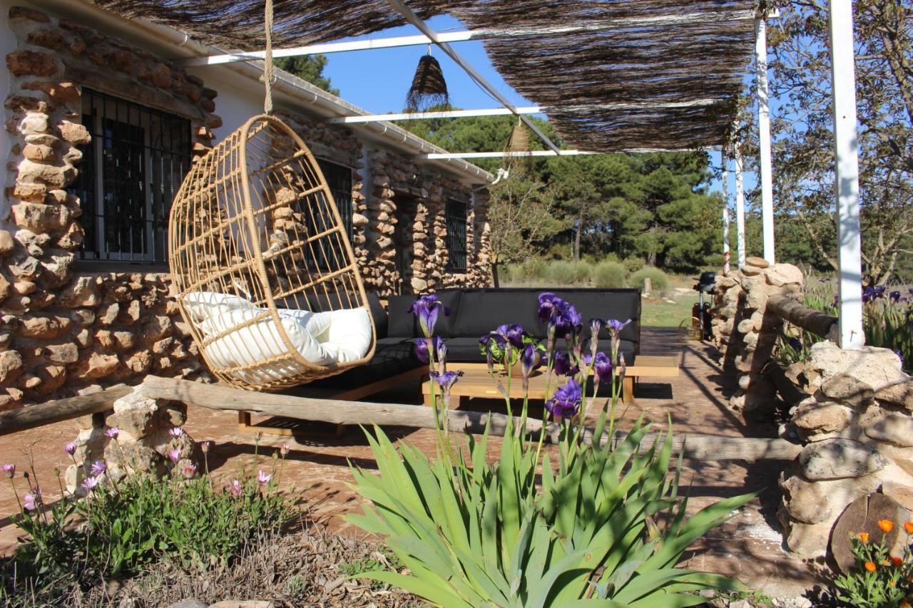 Esencia Lodge - Luxurious Off-Grid Cabin Retreat Almunecar Exterior photo