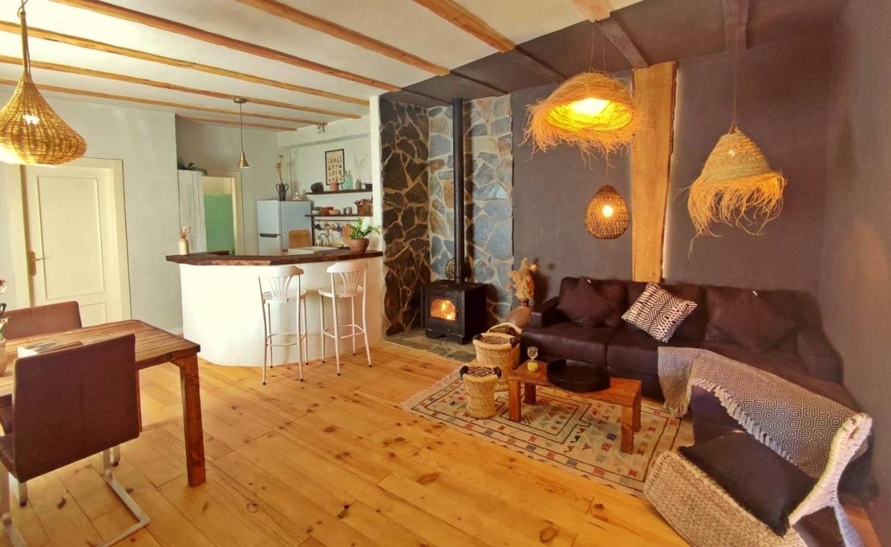 Esencia Lodge - Luxurious Off-Grid Cabin Retreat Almunecar Exterior photo