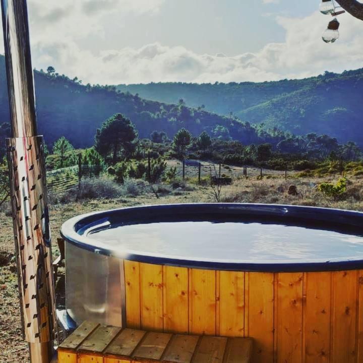 Esencia Lodge - Luxurious Off-Grid Cabin Retreat Almunecar Exterior photo